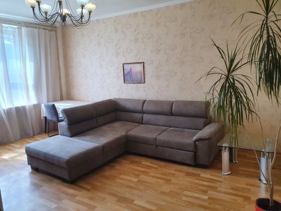 Центр 2х комнатная квартира Дерибасовская  место для авто Одесса