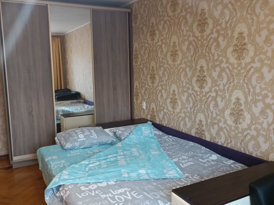 Посуточно 1-к. Алексеевка м. Победа Харьков