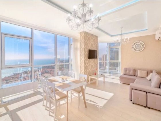 КЛАССНАЯ 2 спальни + студия большая ПАНОРАМА МОРЯ Одесса