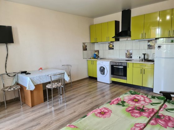 Своя недалеко от моря  1 к. кв. посут. Одесса