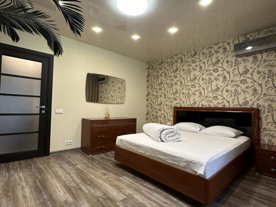 Посуточно 3К Печерск, Леси Украинки. Київ