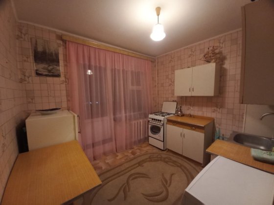 Ретро квартира за помірну ціну в колоритному районі  Борщагівка. Київ