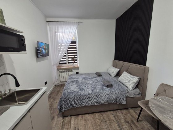 Здам 1 кімнатну квартиру подобово біля костелу та церкви Юра Львов