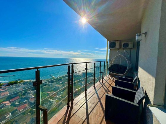 Посуточно 100 кв.м., вид МОРЯ, Терраса, гриль, 3 комн и студия, 8 сп.м Одеса