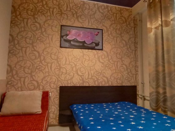 Здам подобово, погодинно 1к. гостинку біля м. Захистників України Харьков