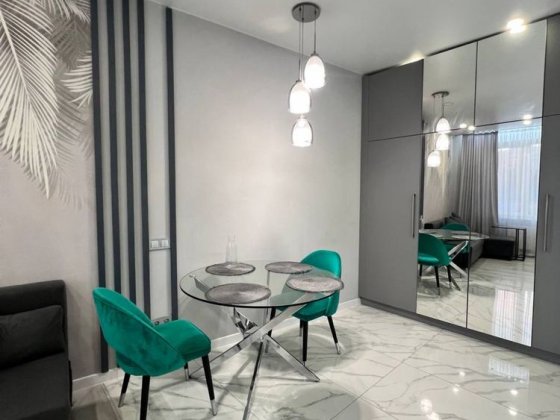 Посуточно Аркадия Каманина 48 Жемчужина / Низкий Этаж Одеса