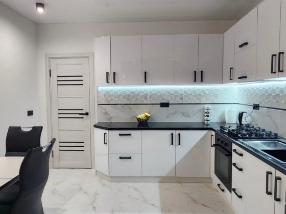 Квартири подобово Угорники