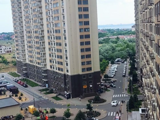 Сдам посуточно 1 кв Кадор 47 на Сахарова Ліски