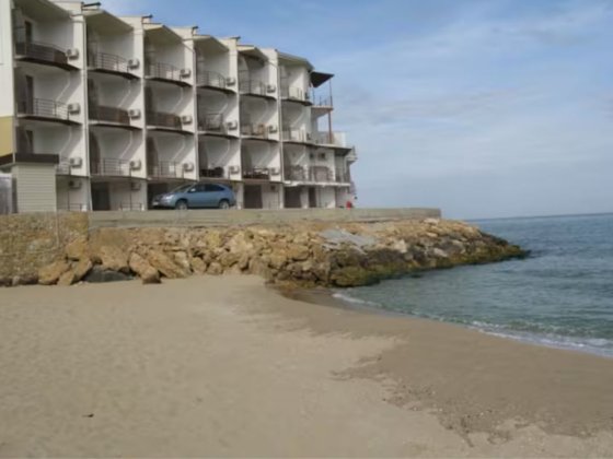 Здам апартементи на пляжі коло моря Совіньон Одеса Бурлача Балка