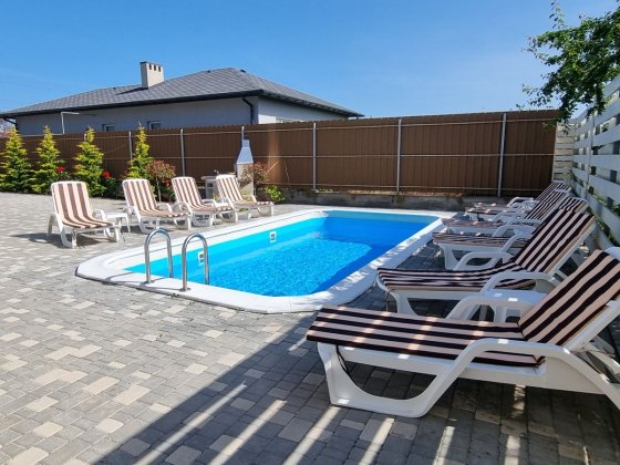 Відпочинок біля моря Чорноморськ