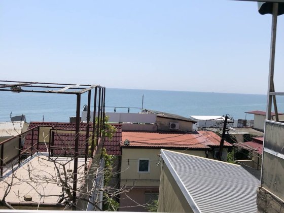 Домик (курень) у моря Черноморск