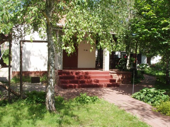 Лубни Полтавськая обл. Будинок на березі р. Сули . Лубни