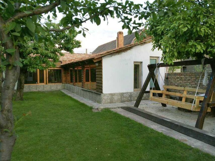 Оренда погодинно Галявини, Будинку, Лазні для відпочинку. Смачна їжа. - фото 1