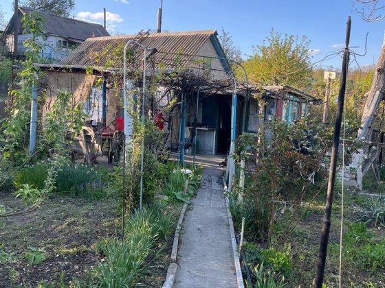 Сдам посуточно Дачу у  р.Днепр