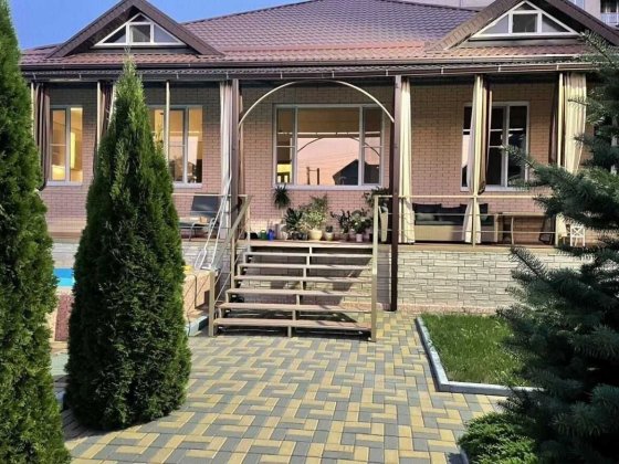 Будинок подобово басейн Аркадія Одеса