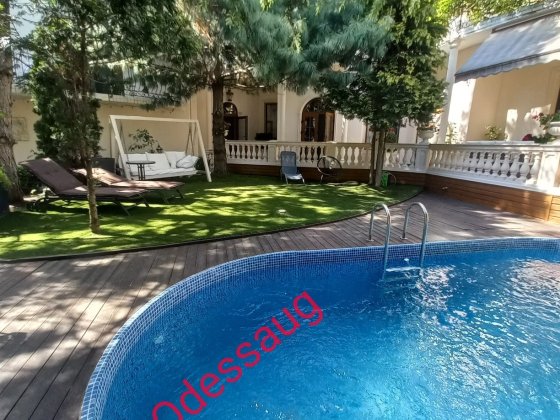 Аренда Посуточно Шикарный дом с Бассейном у моря на 9 ст.Б.Фонтана. 3 Одеса