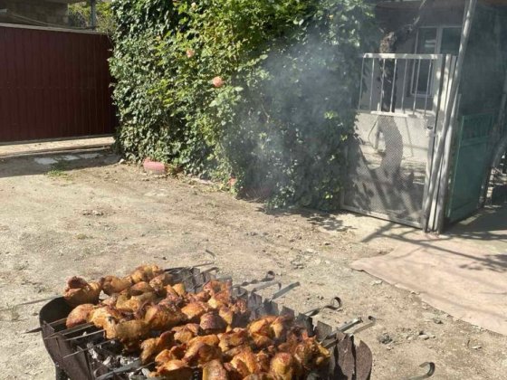 Затишний будиночок з двориком поруч з морем Одесса