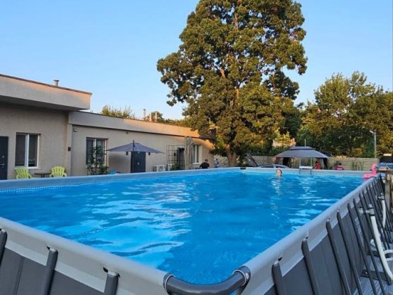 Оренда біля моря таунхауси з бассейном пляж Золотий берег Одесса