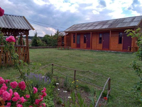 СВІТЯЗЬ!!! Оренда окремого будиночка з подвір'ям ціною 2000грн за добу Світязь