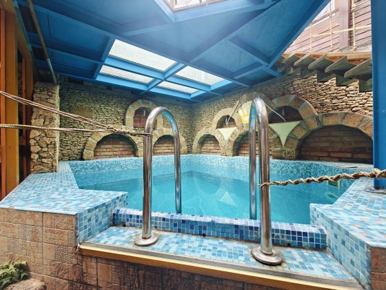 Дом с бассейном у моря Одесса