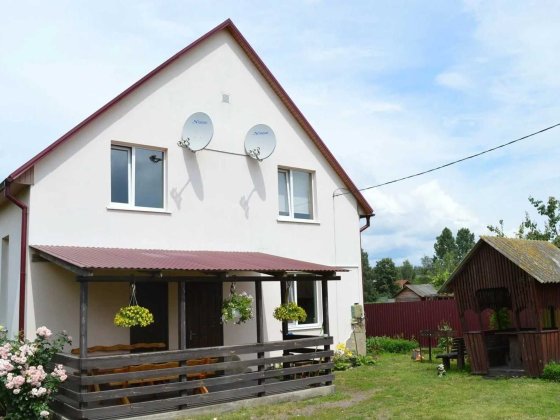 Відпочинок на озері Світязь в приватній садибі "Гостинна хата" Світязь