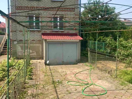 Посуточно дом с хозяйкой возле моря. Двор, беседка, паркоместа. Одеса