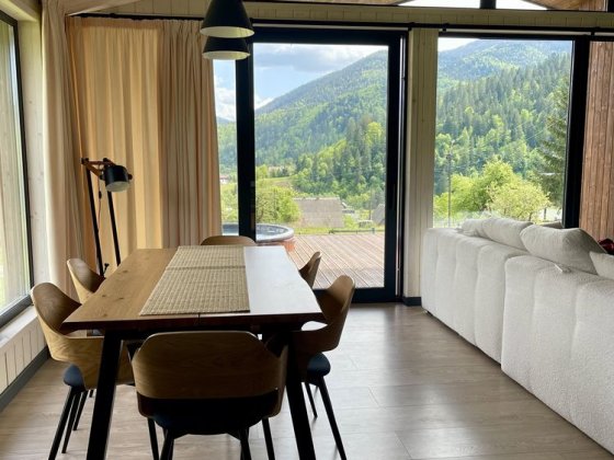 Оренда будинку в Карпатах (с.Татарів) з приватним чаном та каміном Татарів