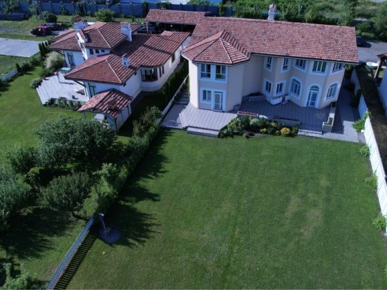 Оренда Будинку для зйомок та свят Горбовичі