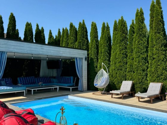 Оренда басейну з зоною відпочинку в с. Гора, під Києвом Кедина Гора