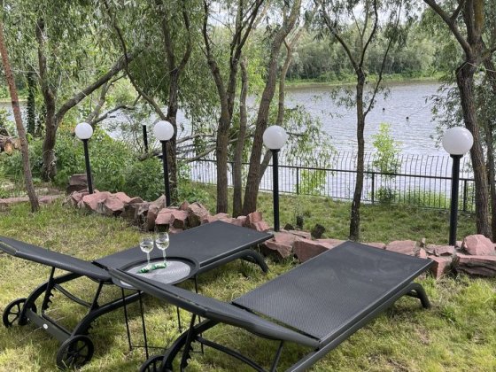 БУДИНОК ОРЕНДА Київ область. Річка Десна перша лінія. Пляж. Риболовля. Хотяновка