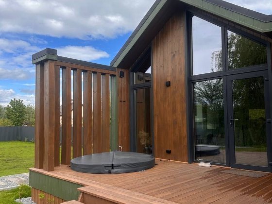 Відпочинок,Будиночок з басейном з підігрівом Чан,джакузі Скнилів Львів Скнилов