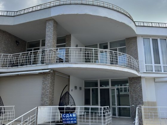 Здається коттедж на березі моря Нерубайское