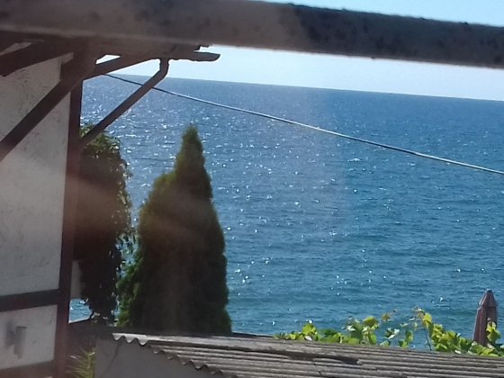 Сдам Одесса(Черноморка)первый этаж 2ух дома от 5 дней  до 3 чел Бурлача Балка