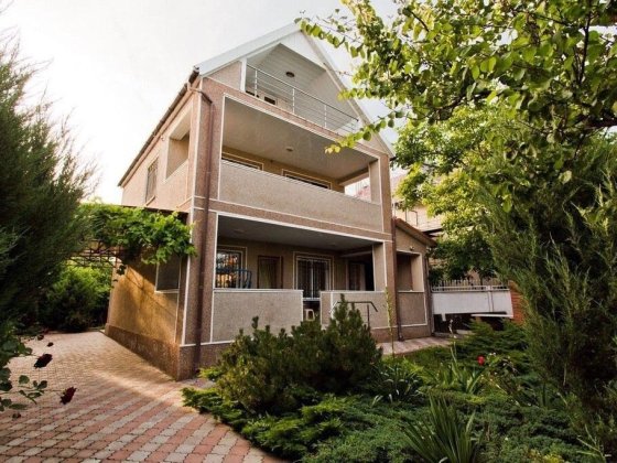 Дом в Каролино - Бугазе, посуточно,200 м от моря Каролино-Бугаз