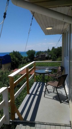 Номери з видом, на море, біля пляжу, Нова Дофіновка, Чорноморське - фото 1