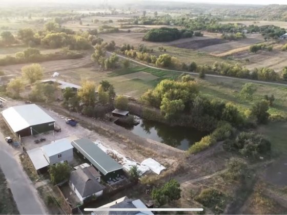 Територія для ведення сільськогосподарського бізнесу з обладнанням Александрия