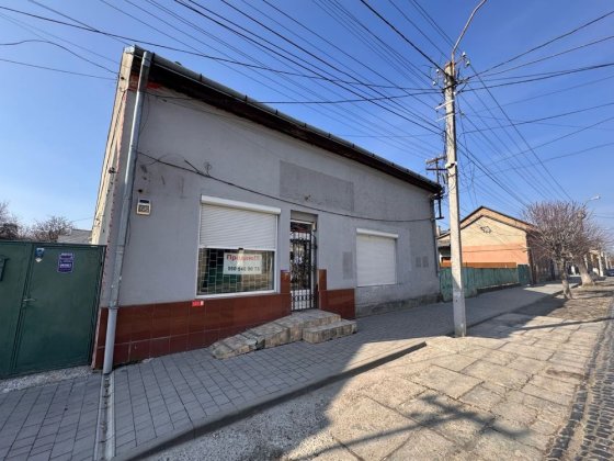 Продаж або оренда комерції в центрі міста Виноградов