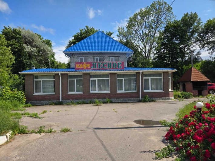 Продам комерційне приміщення 225 м² під бізнес , смт. Високий - фото 1