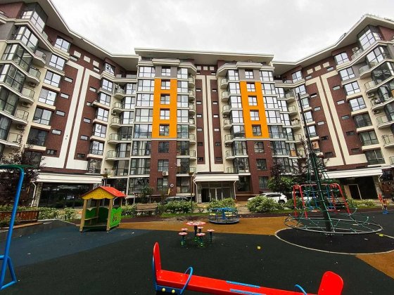 Комерційне приміщення в сучасному ЖК "На Прорізній"із діючим бізнесом Гостомель