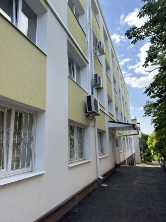 Продам офісне приміщення - фото 1