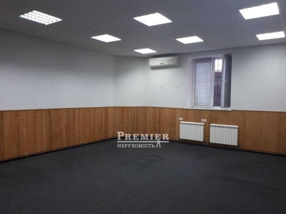 Продається приміщення в житловому комплексі Чорноморськ