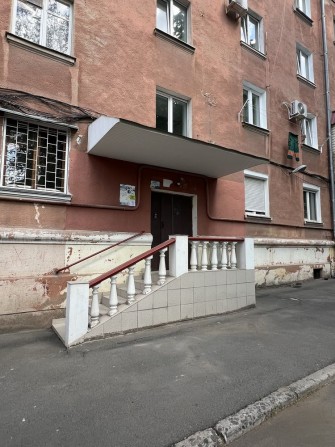 Продаю  офисное помещение в сталинке на Мира - фото 1