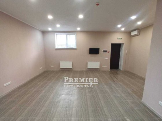 У продажу ідеальне, комерційне приміщення. Черноморск