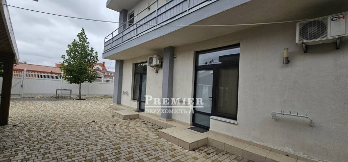 Продам гостиницу в городе Черноморск - фото 1