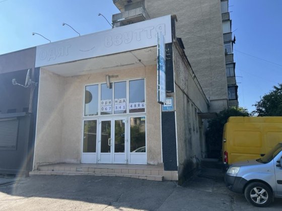 Продаж, оренда комерційного приміщення 105м2 Проспект Лесі Українки 1 Калуш