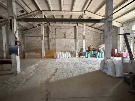 Продам перспективне виробниче приміщення Кам'янець-Подільський