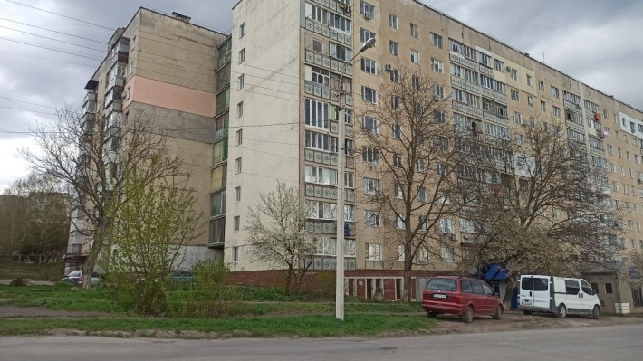 Продається комерційне приміщення.м-н.Жовтневий. - фото 1
