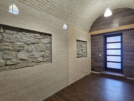 Продам комерційне приміщення в Старому місті Кам'янець-Подільський