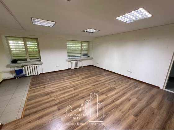 Продам комерційне приміщення в центрі міста! Кам'янець-Подільський