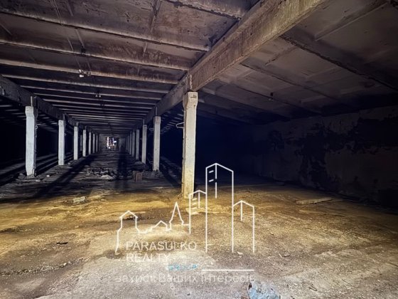 Продам складсько-виробничу базу в місті! Каменец-Подольский